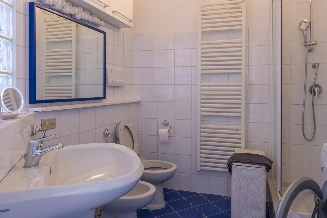 Navigli District Elegant Flat Free Wifi & Parking Apartman Milánó Kültér fotó