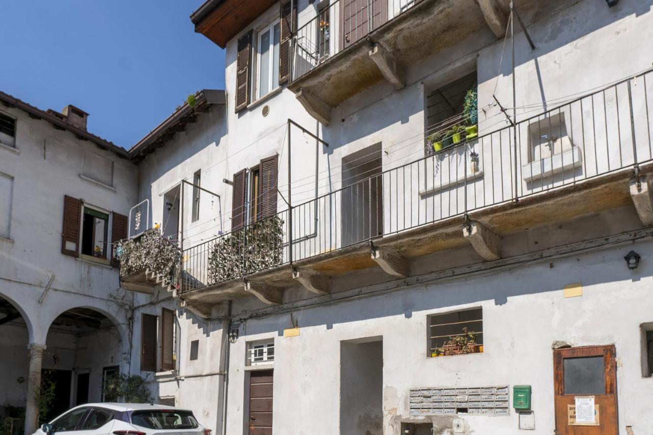 Navigli District Elegant Flat Free Wifi & Parking Apartman Milánó Kültér fotó